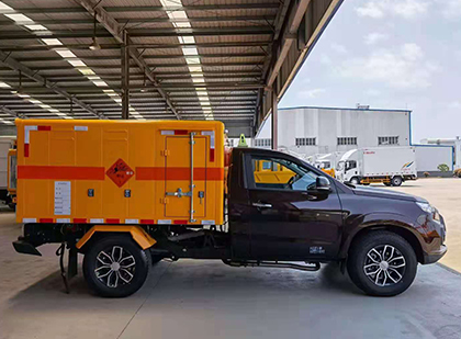 濂溪爆破器材运输车