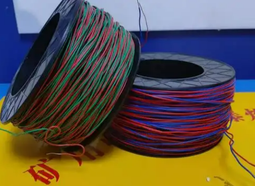 濂溪放炮线的主要材质有哪些？不同材质的适用场景有何区别？